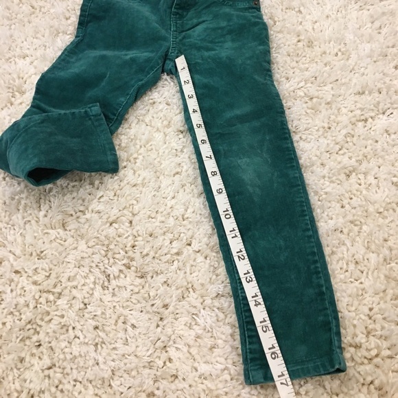 Bundle 2 Pcs Set Little Girls Floral Long sleeve top and Green Velvet Pant - Picture 11 of 16